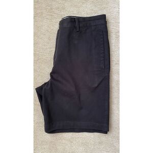 Mens IZOD Black Shorts, Size 34